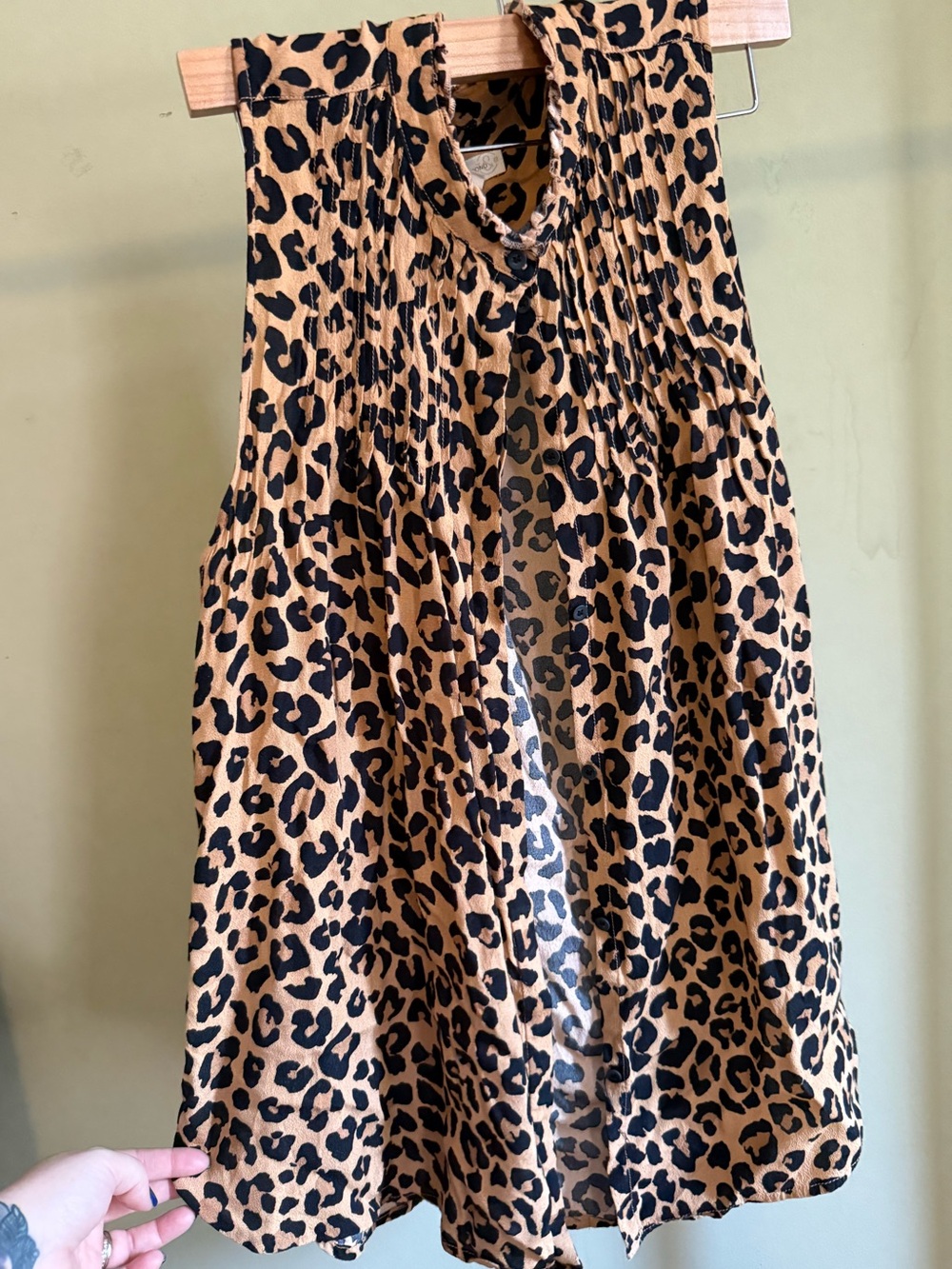 Treasure & Bond Sleeveless Leopard Print Blouse in Brown and Black